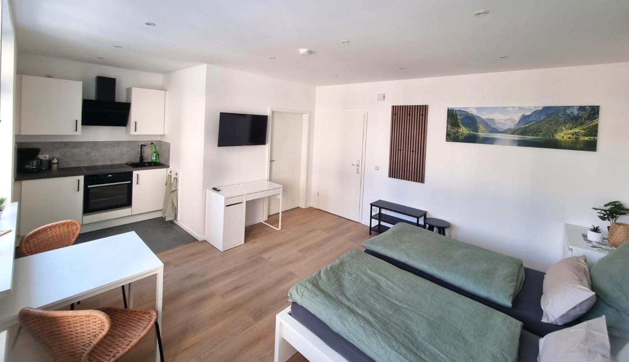 Apartament Donau - Im Zentrum, Kueche, Parkplatz, Ruhig Gelegen *